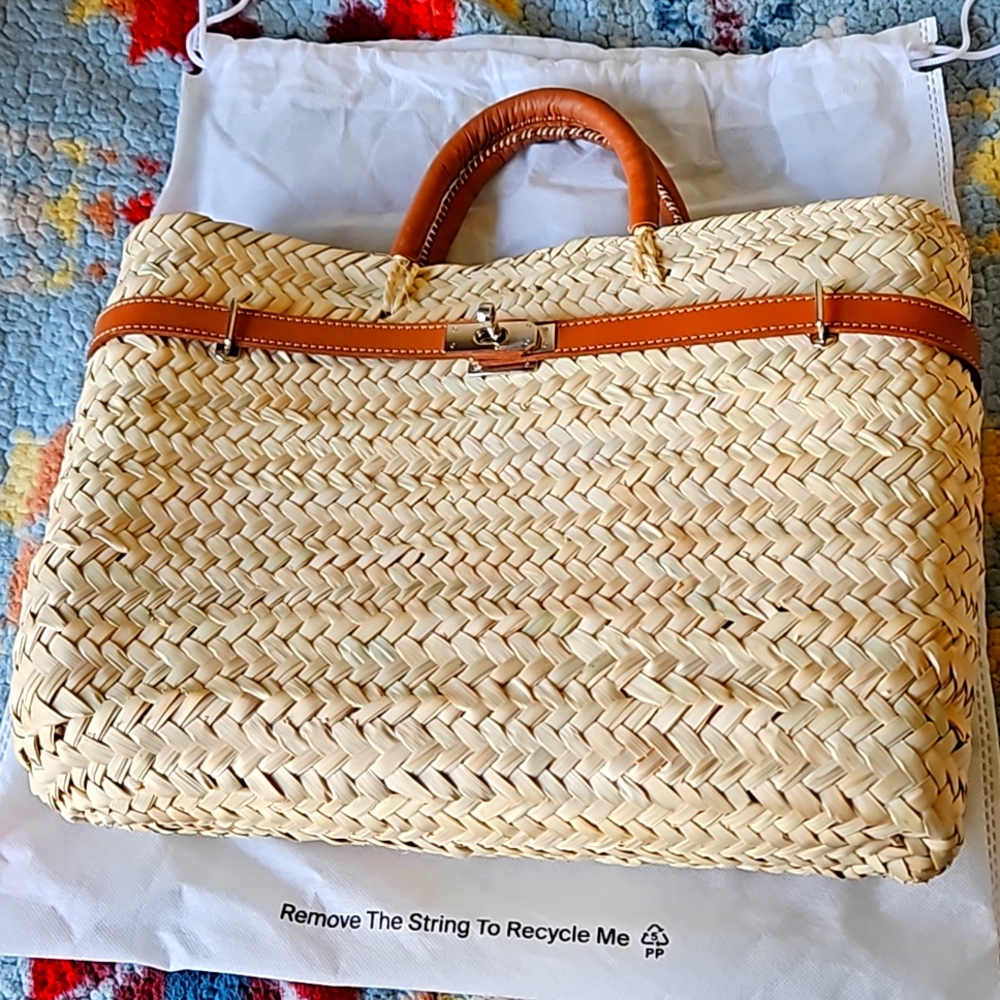 Cute straw bag